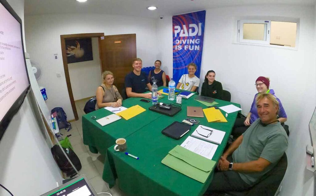 PADI IDC dive instructor training classroom session